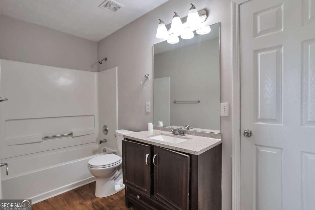 3945 Compton Pointe Ellenwood - 17