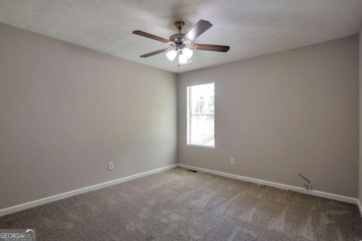 3945 Compton Pointe Ellenwood - 29