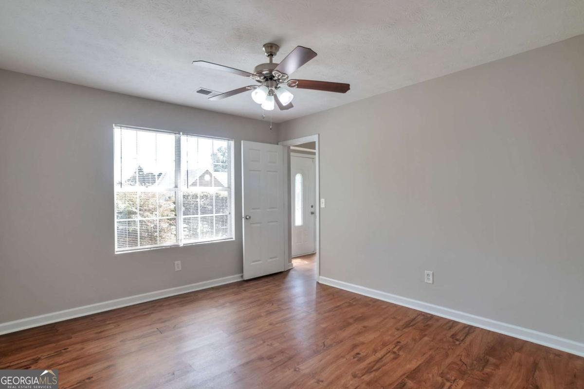 3945 Compton Pointe Ellenwood - 6