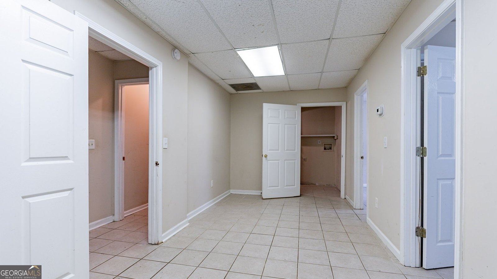 1015 Kennesaw Springs Drive Kennesaw - 28