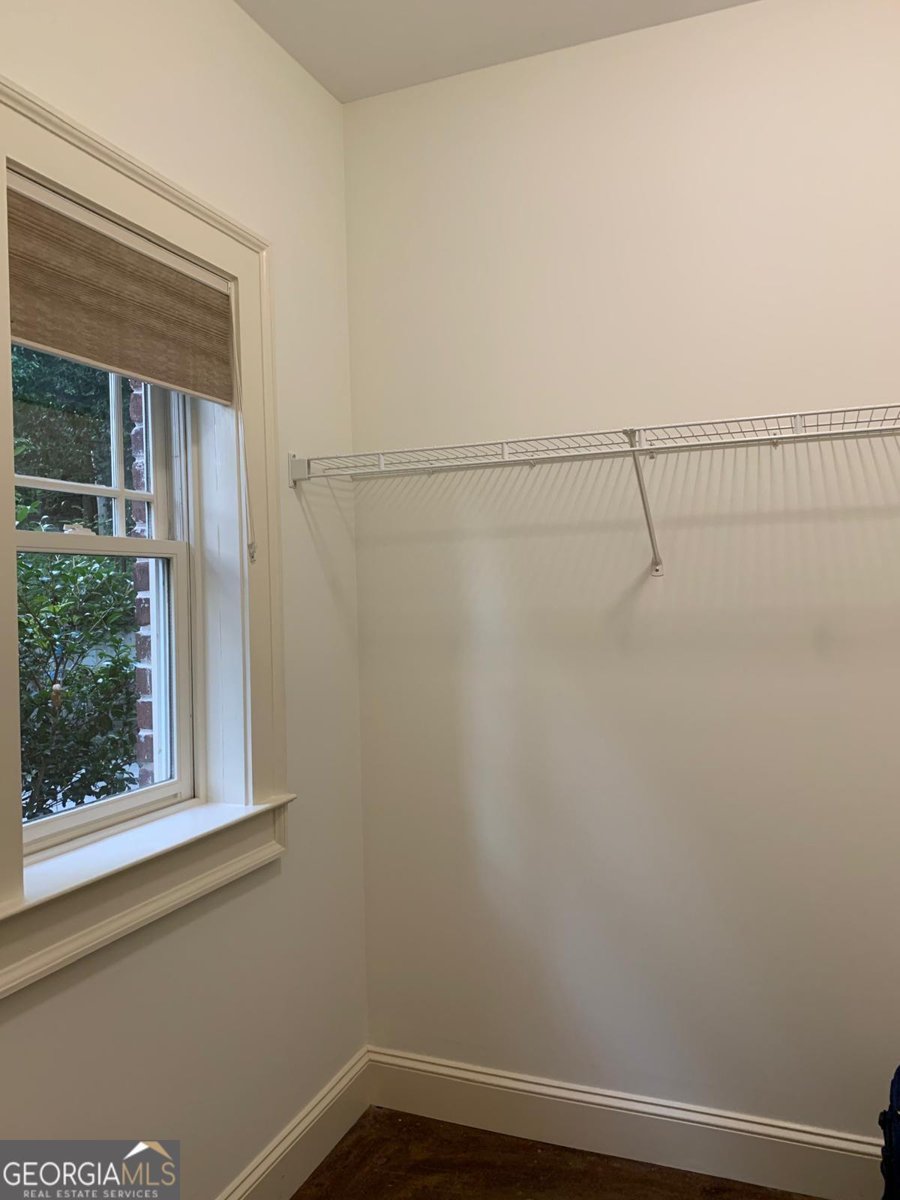 158 Wesley Road Atlanta - 59