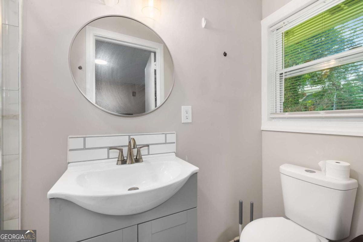 4317 Brookside Drive Forest Park - 19