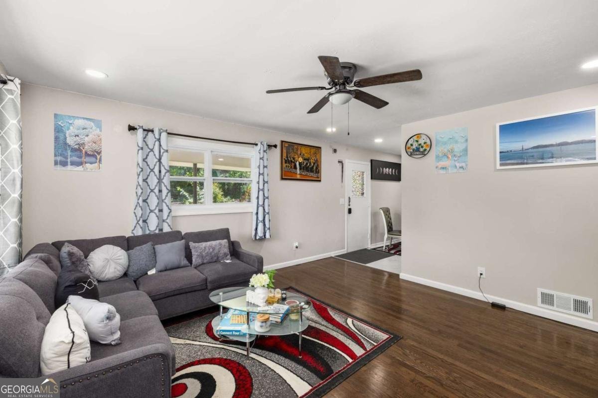 4317 Brookside Drive Forest Park - 4
