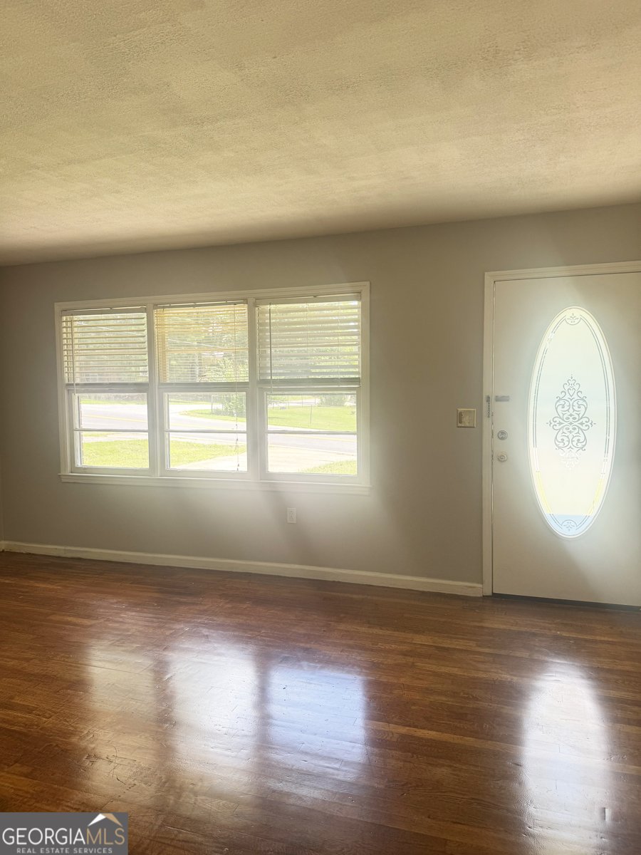 960 Longleaf Drive Forest Park - 3