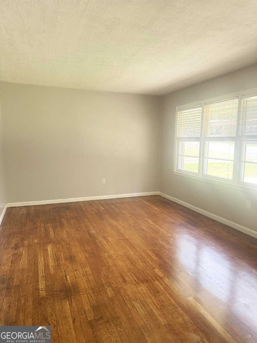 960 Longleaf Drive Forest Park - 8
