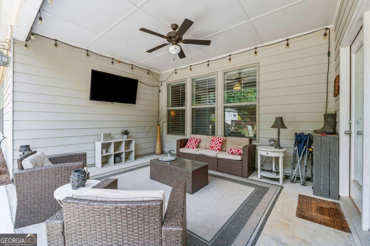 4818 River Bottom Drive Gainesville - 33