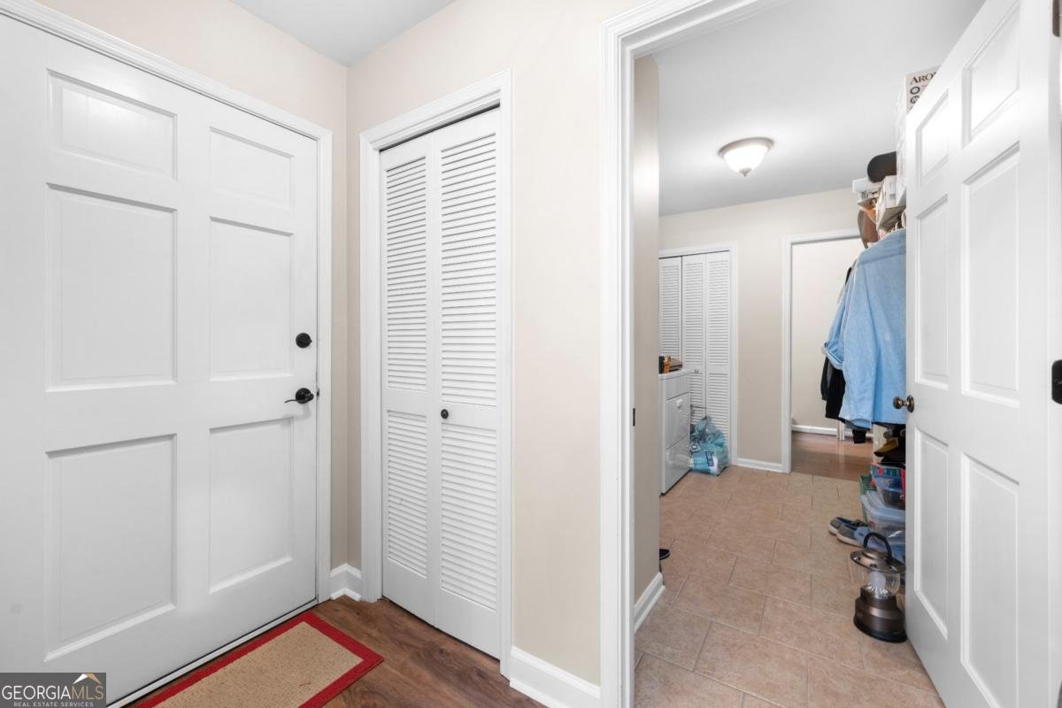 2850 Landing Drive Marietta - 27