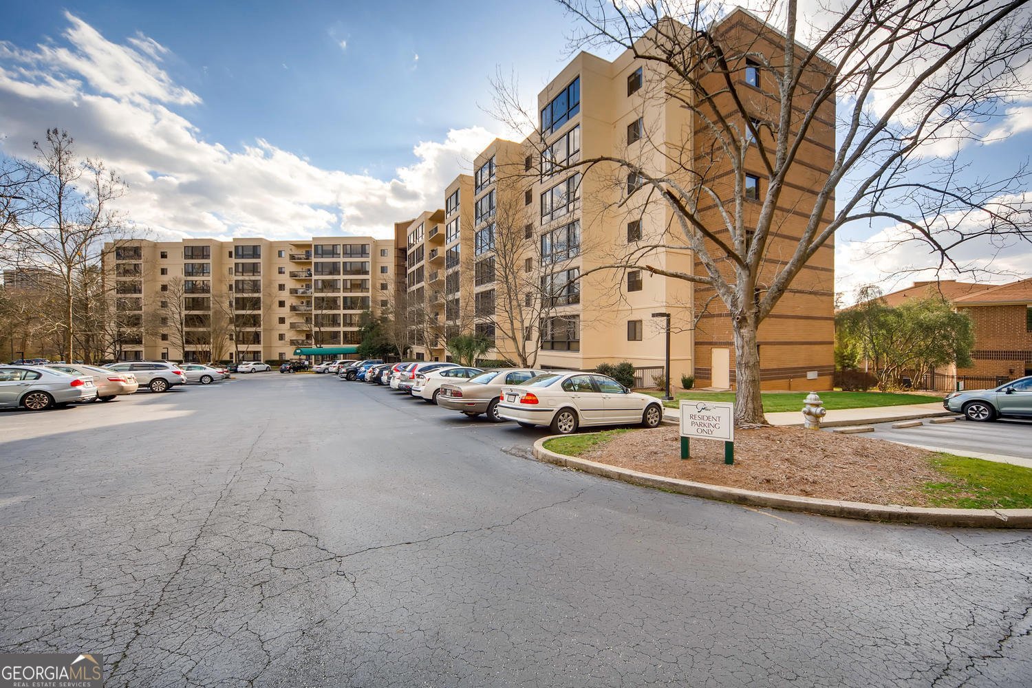 1800 Clairmont Lake Decatur - 42