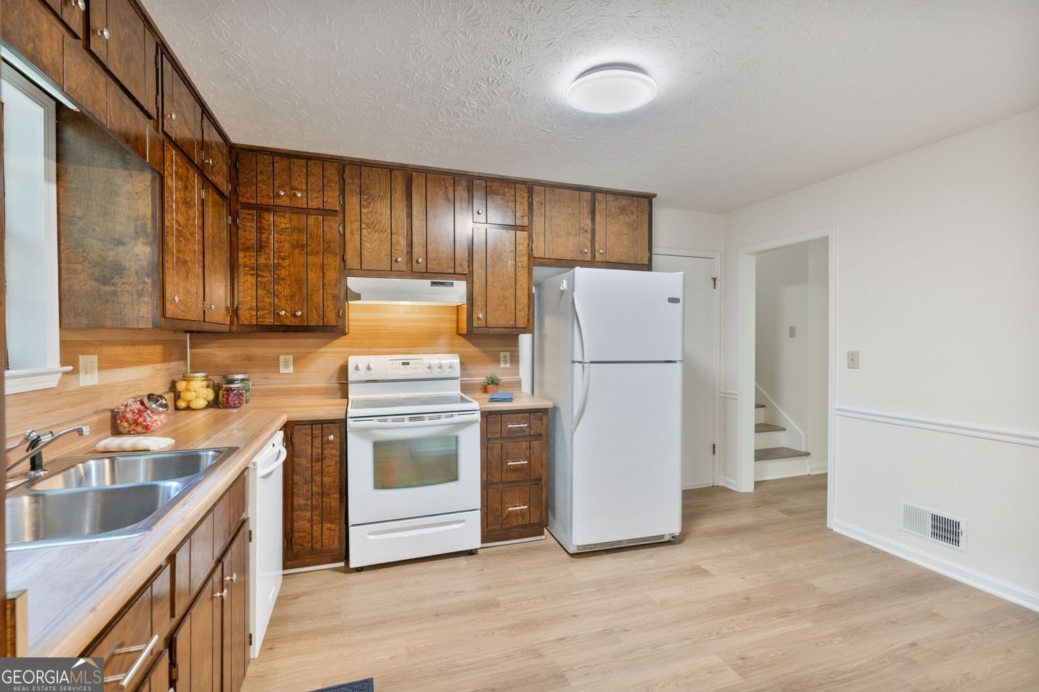 4534 Tifton Court Powder Springs - 1