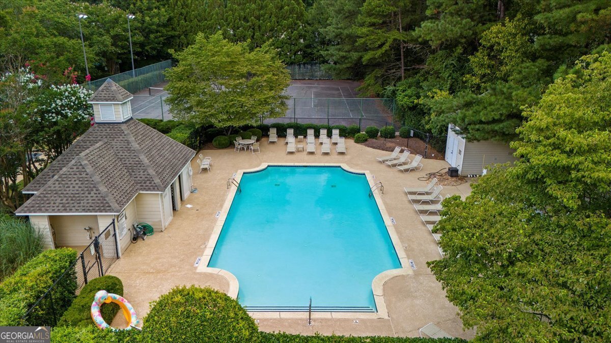 5045 Avalon Drive Alpharetta - 29