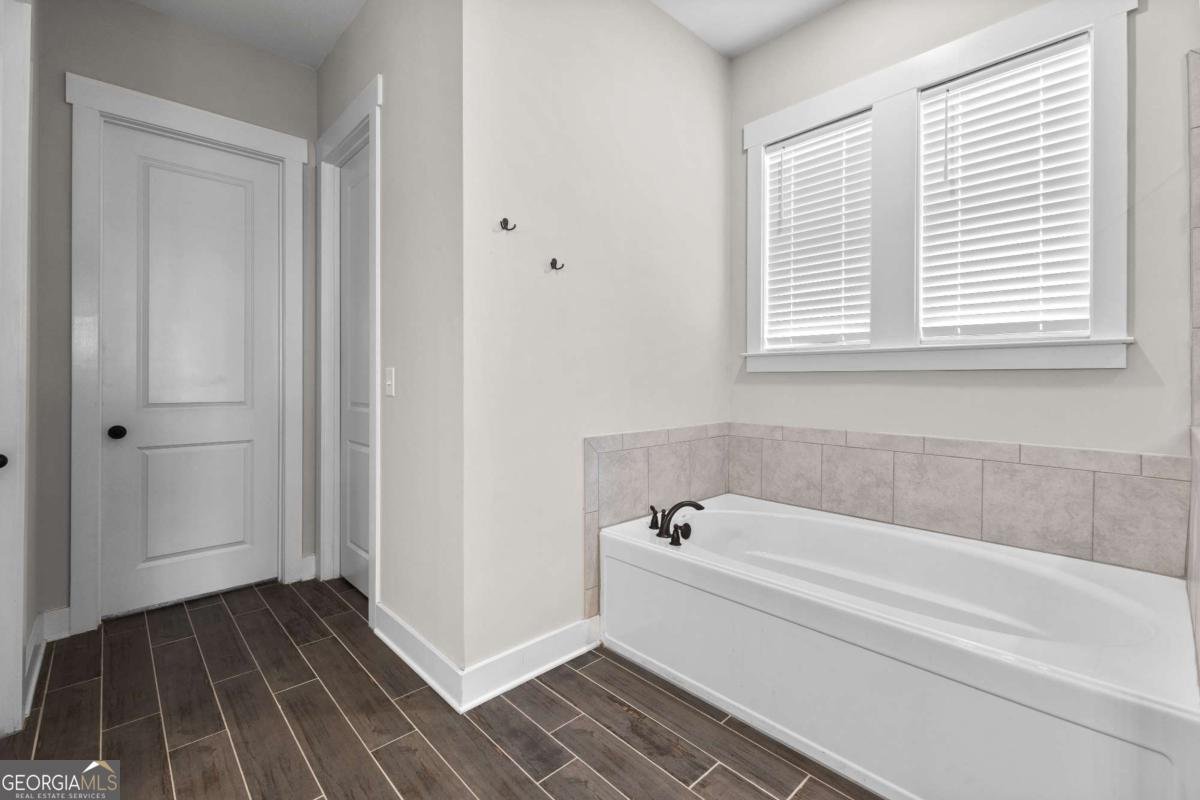 100 Amberton Lane Fayetteville - 34