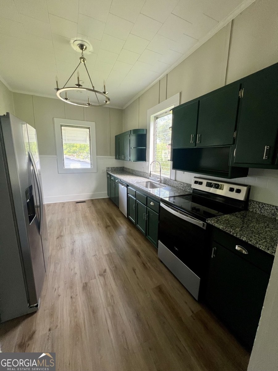 516 Lewis Street Lagrange - 25