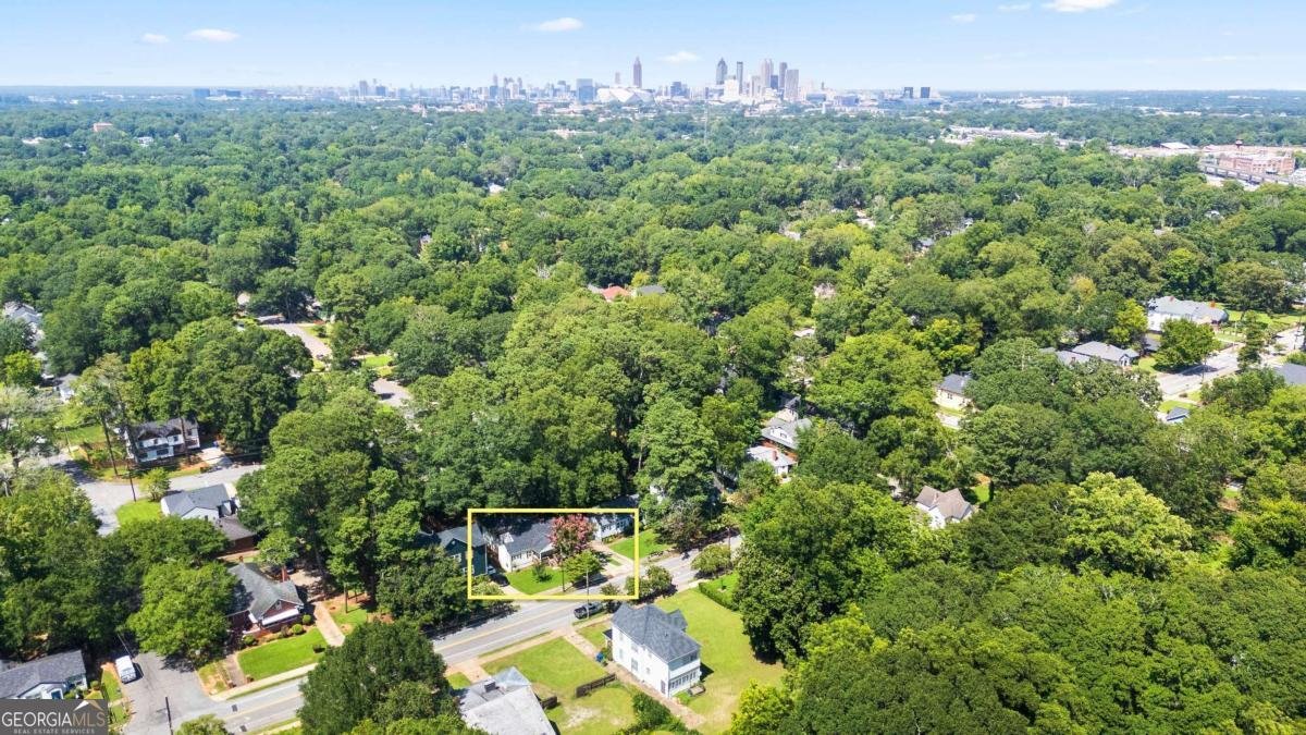 1285 Avon Avenue Atlanta - 18