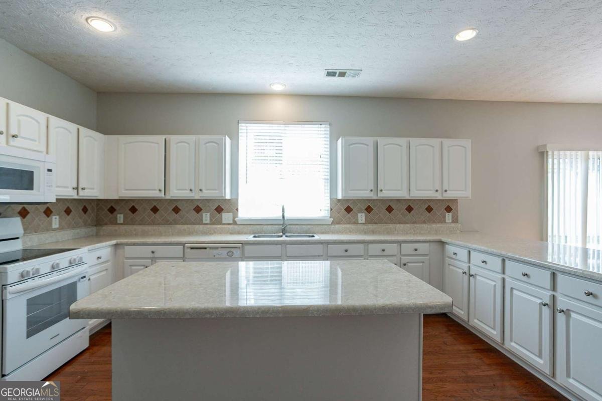 2108 Cutleaf Creek Road Grayson - 11