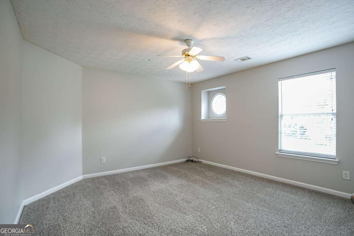 2108 Cutleaf Creek Road Grayson - 32