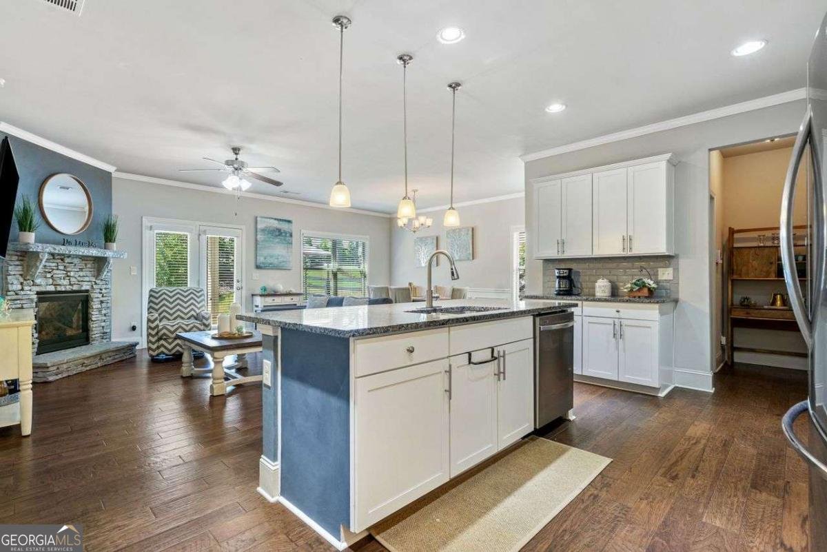 6623 RIVERGREEN Road Flowery Branch - 6