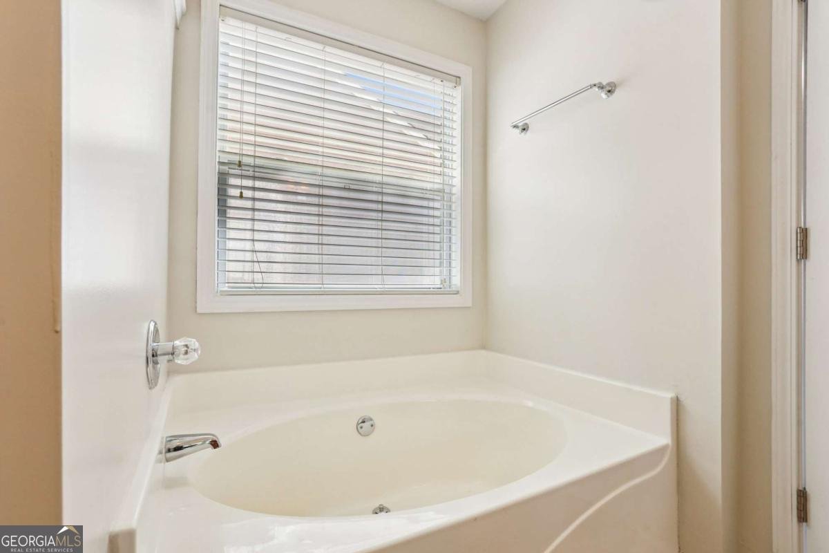 104 Oleander Way Canton - 6