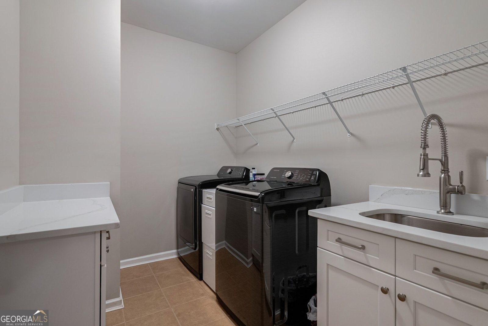 2196 Eisenhower Avenue Bogart - 28