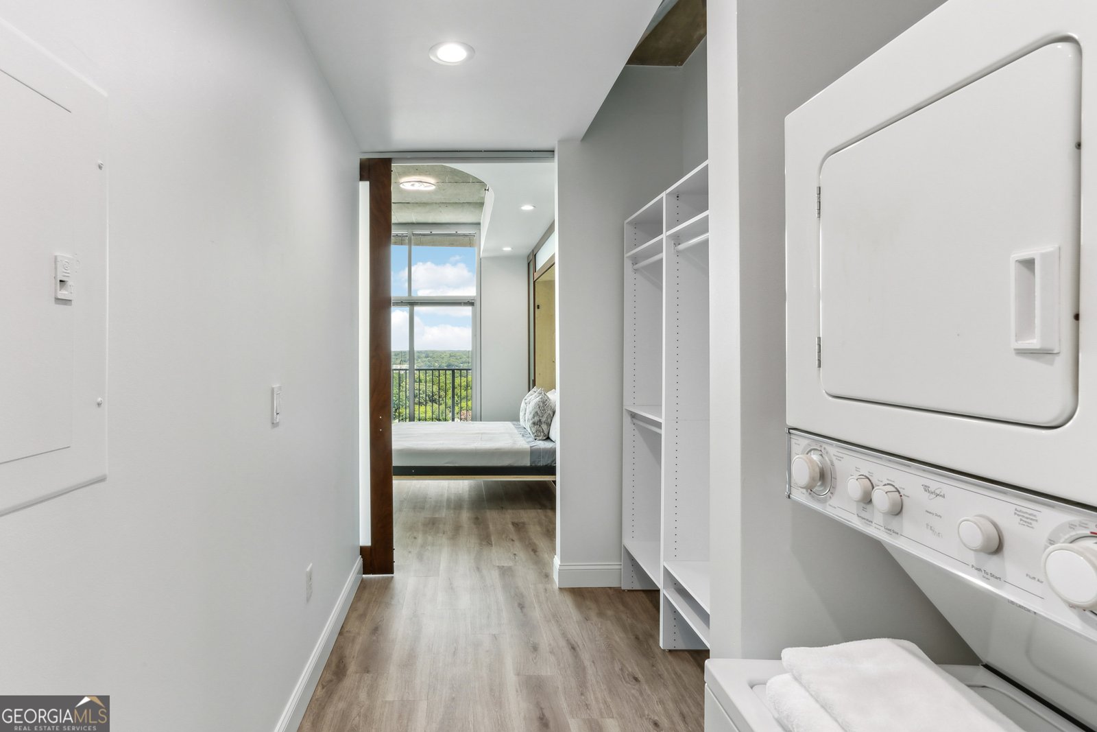 943 Peachtree Street Atlanta - 27