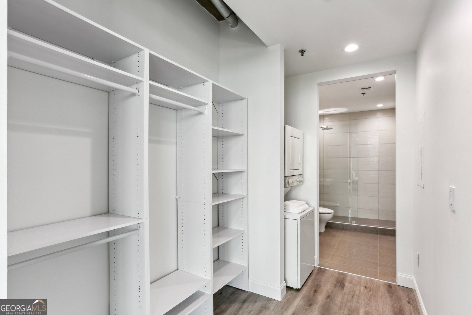 943 Peachtree Street Atlanta - 28