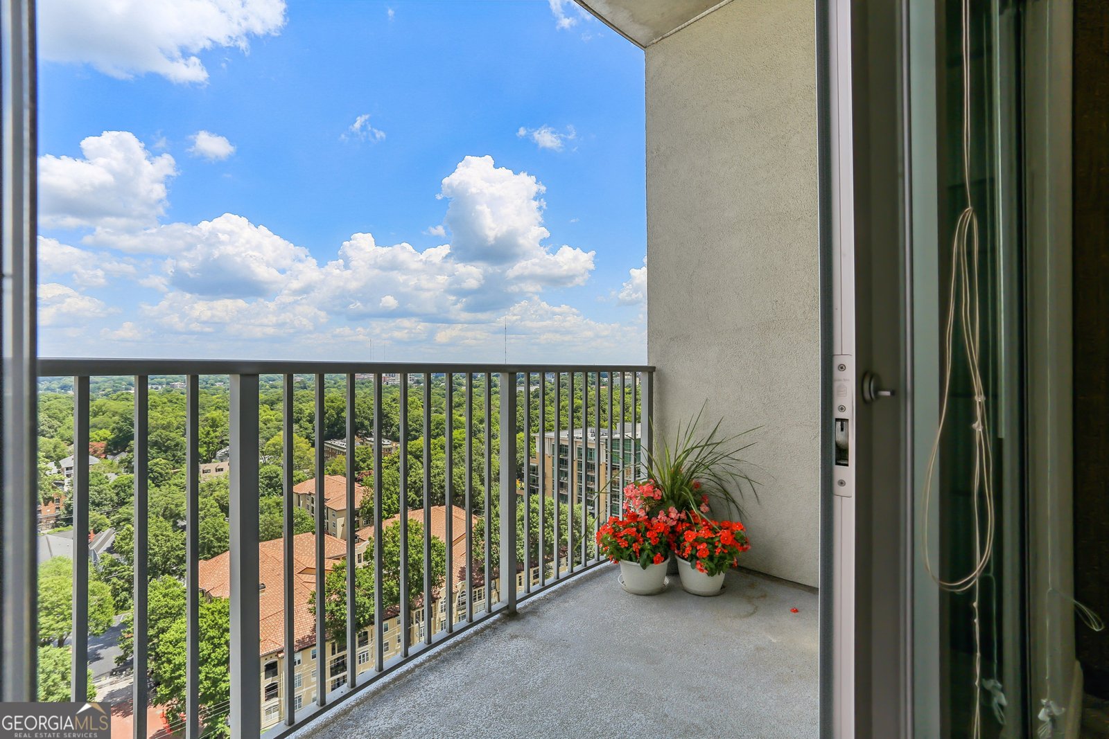 943 Peachtree Street Atlanta - 30