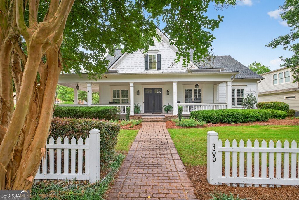 300 Horseshoe Bend Statham - 5
