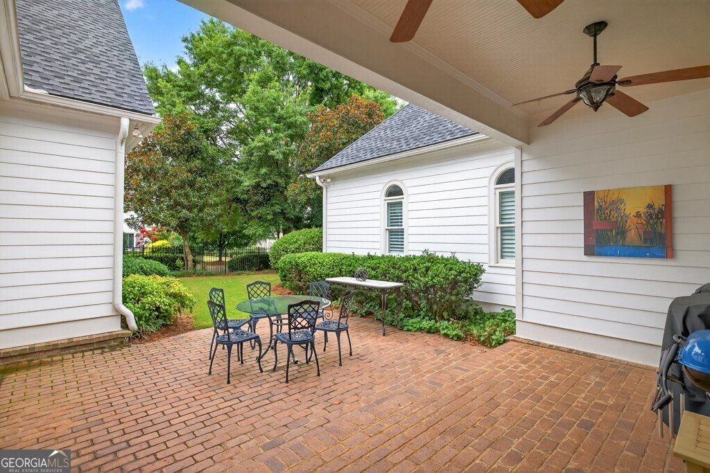 300 Horseshoe Bend Statham - 55