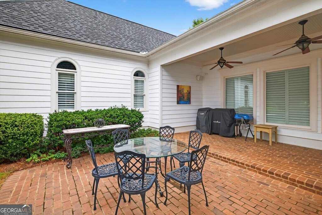 300 Horseshoe Bend Statham - 56