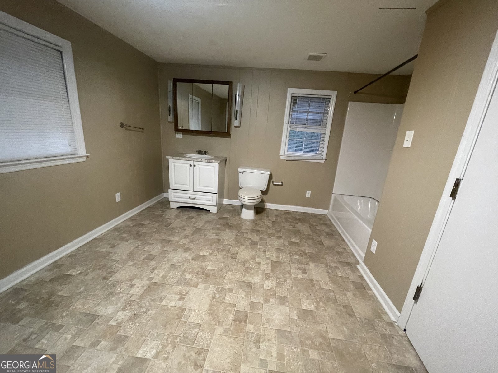 5709 Hodges Drive Columbus - 7