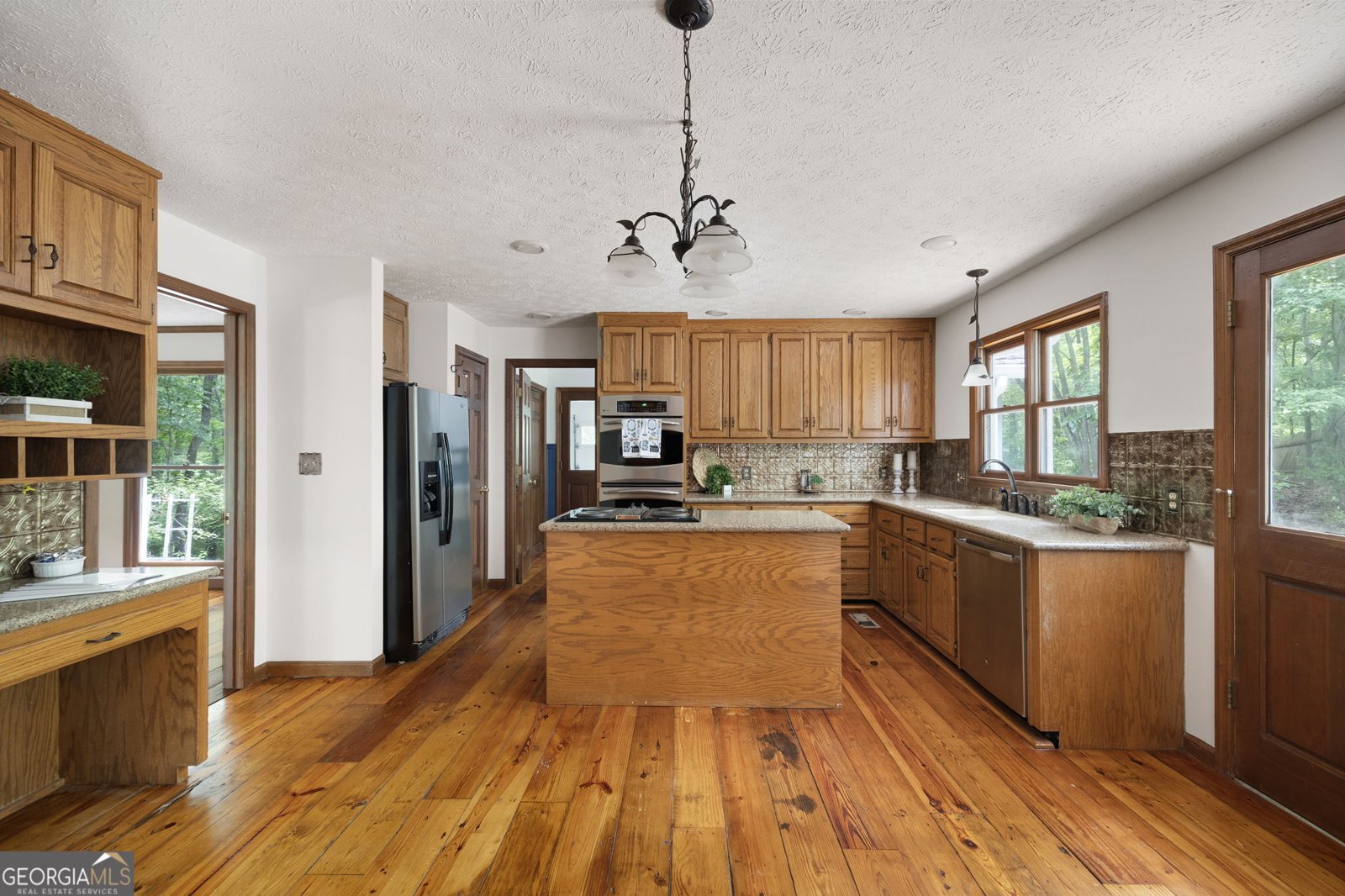 4570 Meadows Road Powder Springs - 15