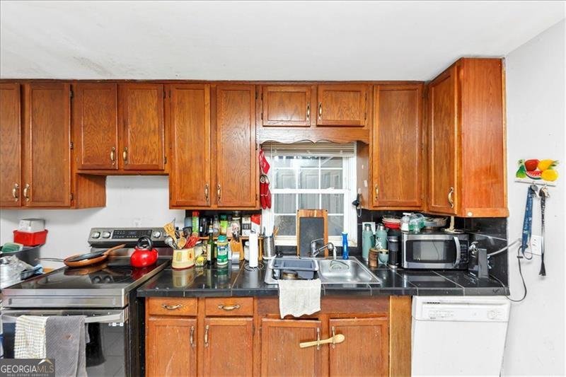 2754 Drew Valley Road Atlanta - 14