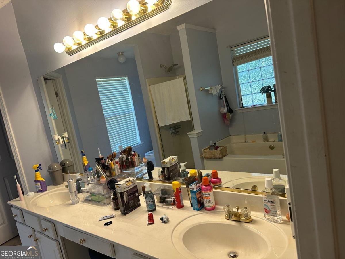 4053 STAGHORN Court Douglasville - 21