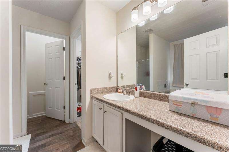 2433 Wood Bend Lane Riverdale - 21