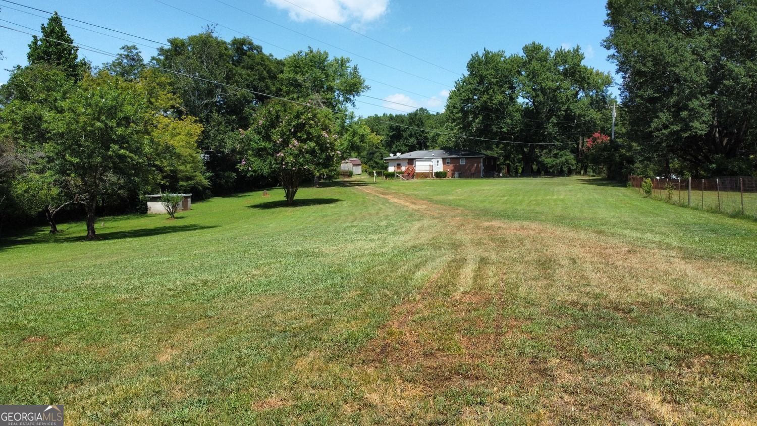7177 Capps Ferry Road Road Douglasville - 32