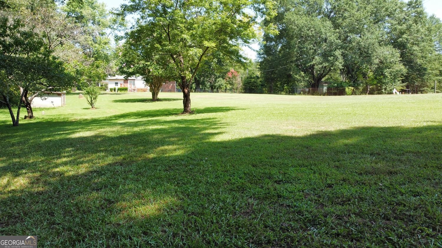 7177 Capps Ferry Road Road Douglasville - 33