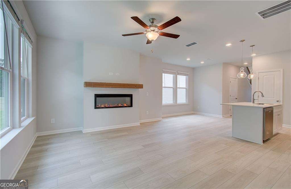 80 Hydrangea Circle Fairburn - 10