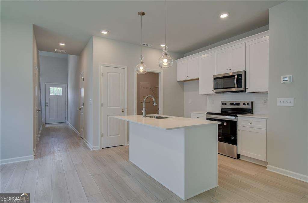 80 Hydrangea Circle Fairburn - 5