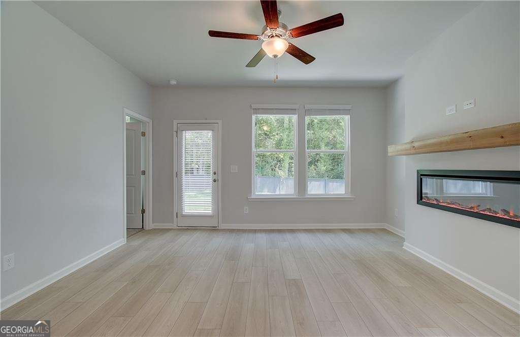 80 Hydrangea Circle Fairburn - 7