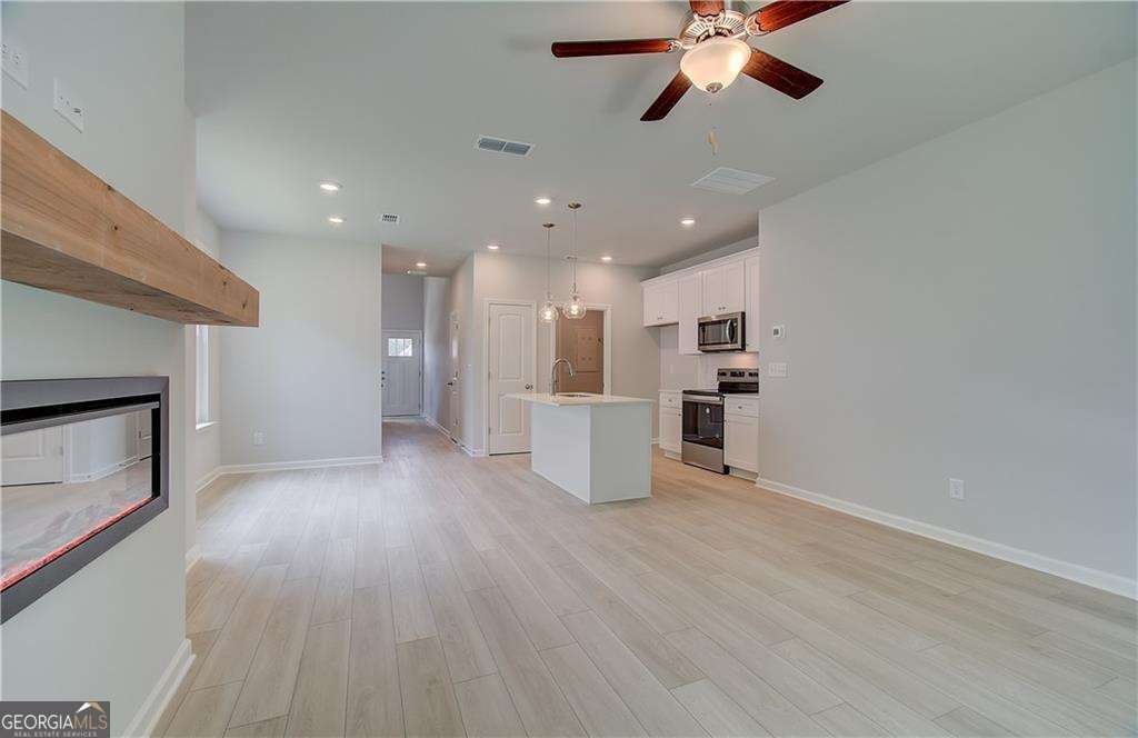 80 Hydrangea Circle Fairburn - 9