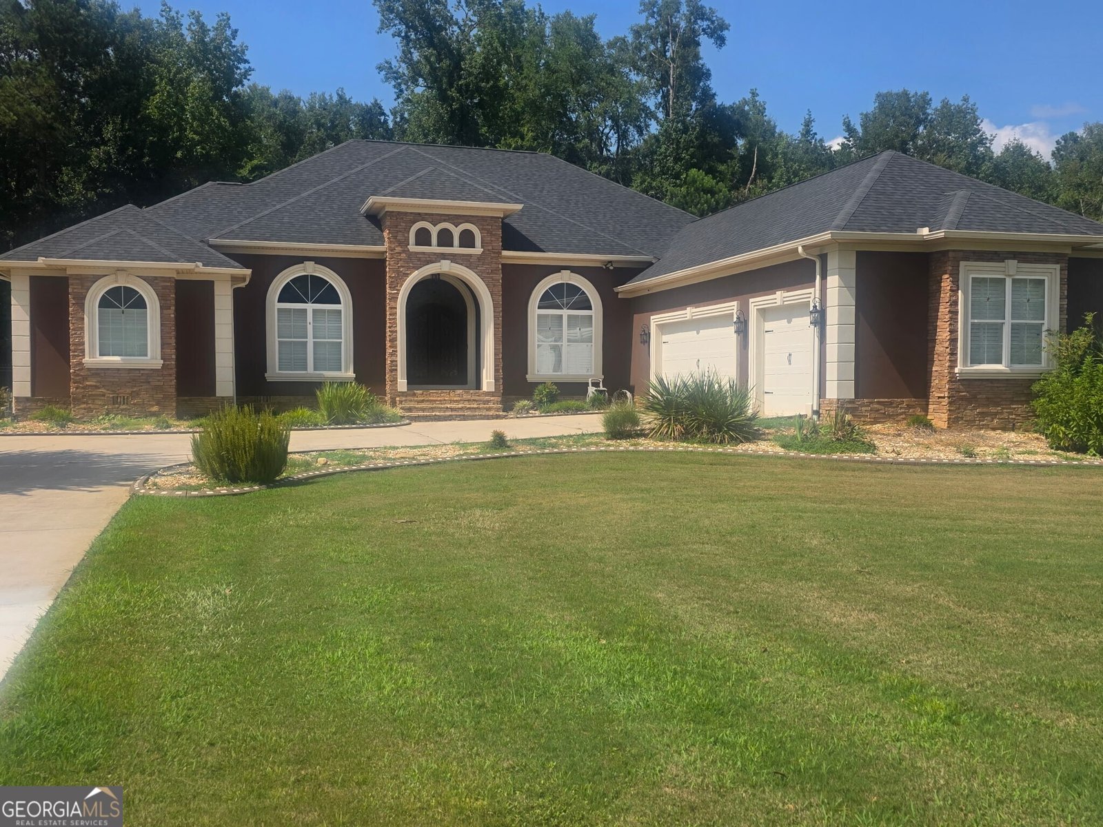 111 Madison North Drive Macon - 1