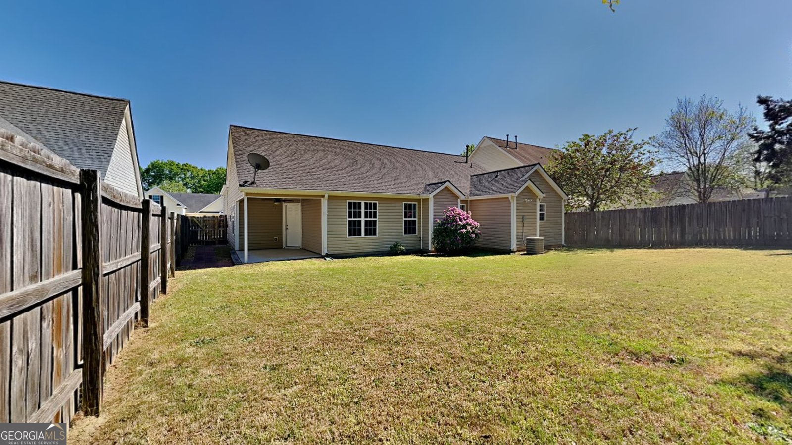 321 Shadowbrooke Drive Loganville - 2