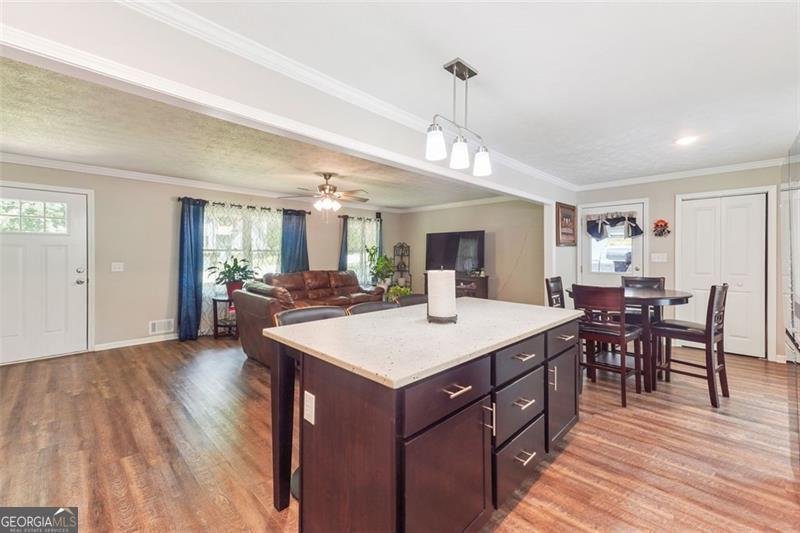 8465 TIMBERLANE Drive Douglasville - 14