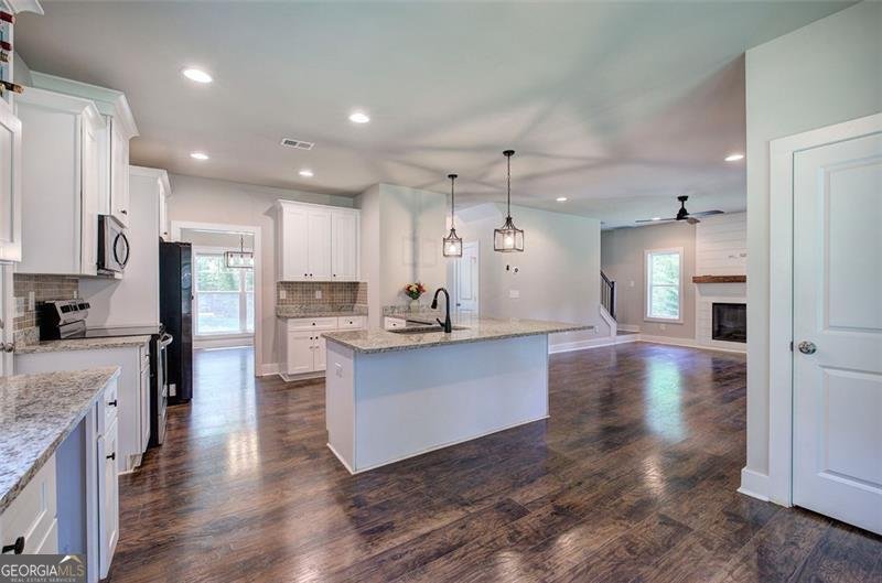 4640 BELLS FERRY Acworth - 6