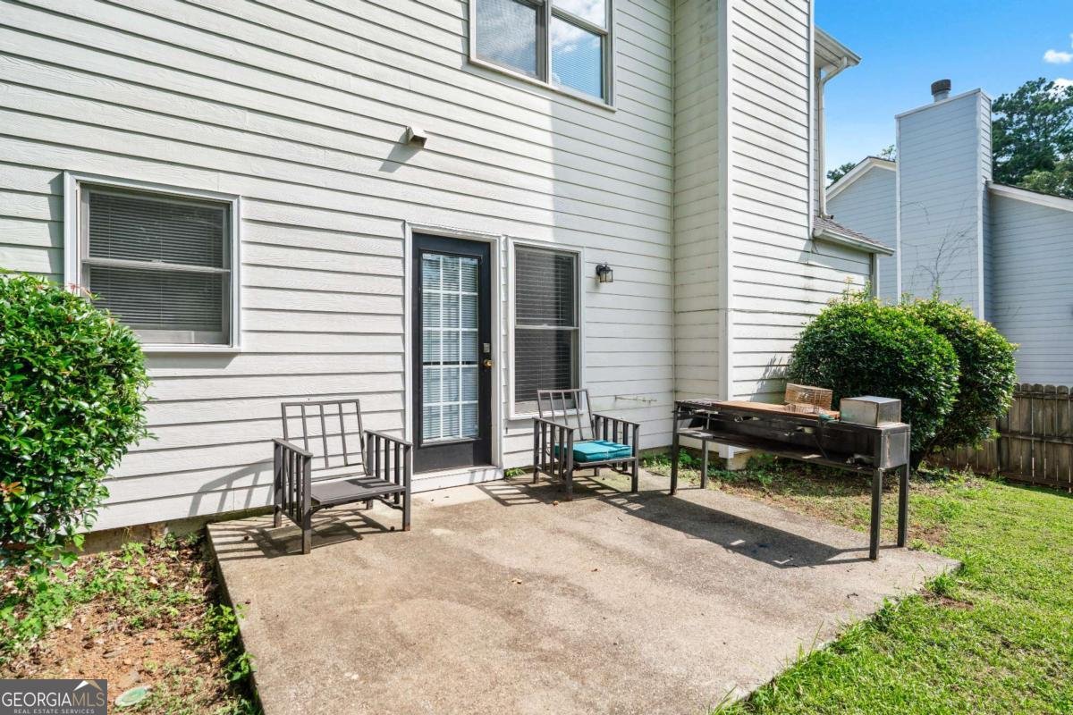 877 Dunlin Fields Drive Lawrenceville - 1