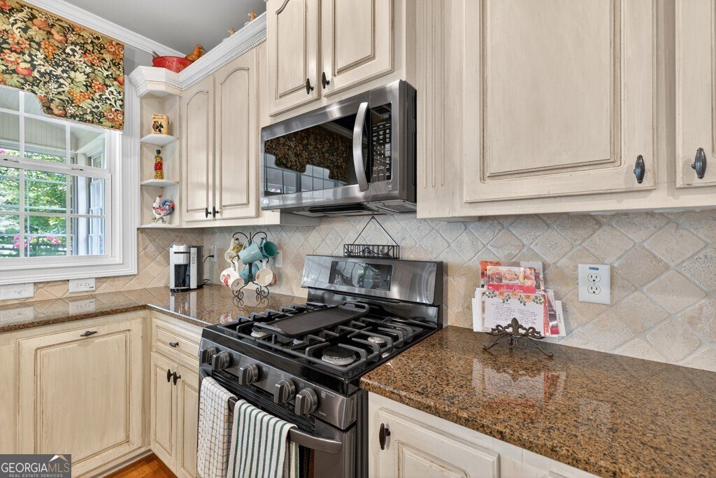 4328 Sandy Branch Drive Buford - 19