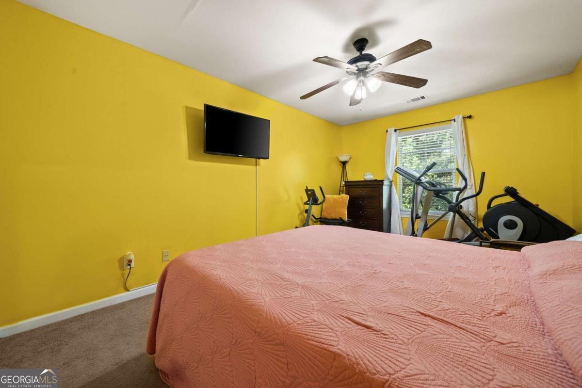 1729 Ridenour Parkway Kennesaw - 19