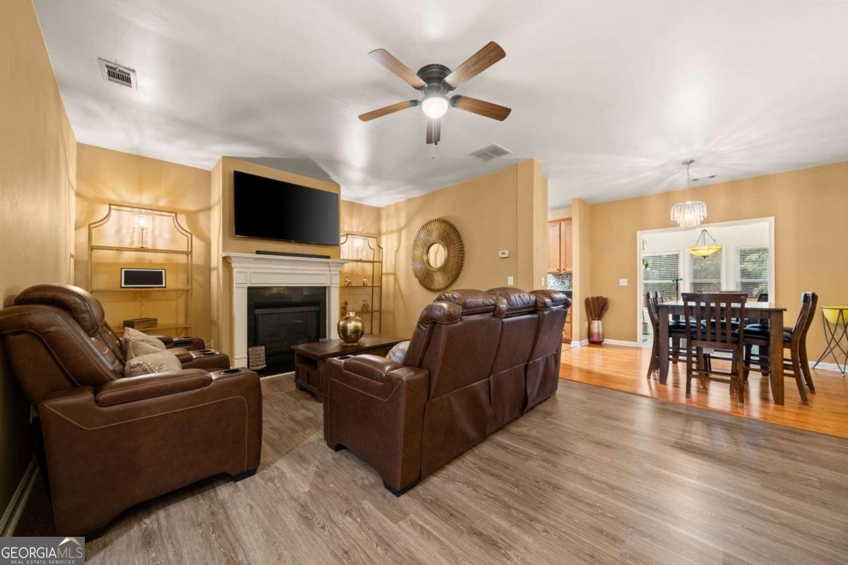 1729 Ridenour Parkway Kennesaw - 3