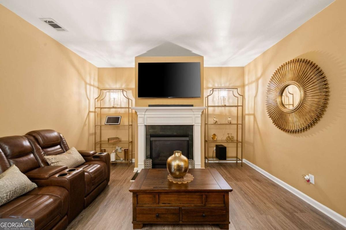 1729 Ridenour Parkway Kennesaw - 4