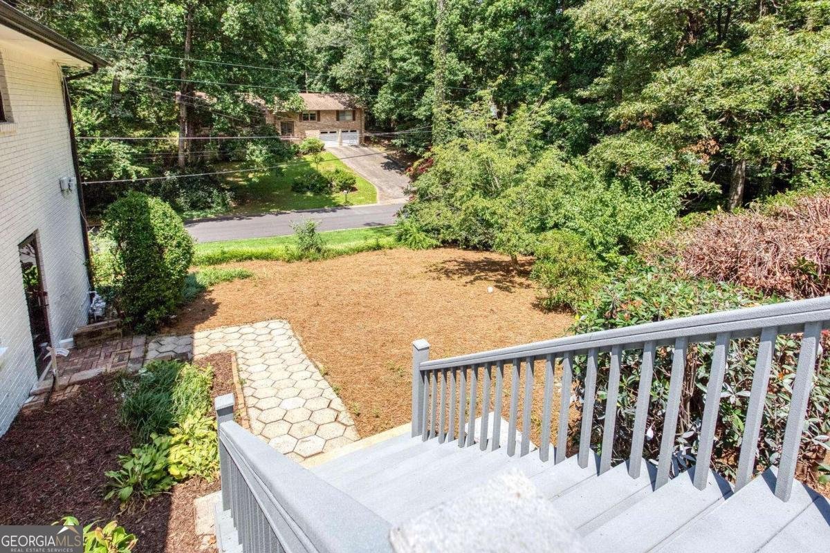 2510 Camelot Circle Marietta - 21