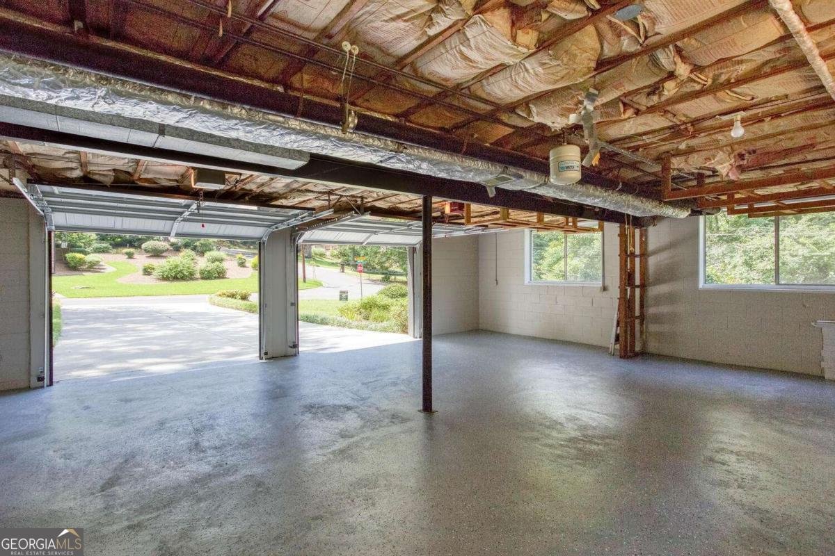 2510 Camelot Circle Marietta - 23